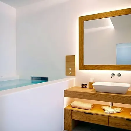 Elit Mykonos Hotel 4*