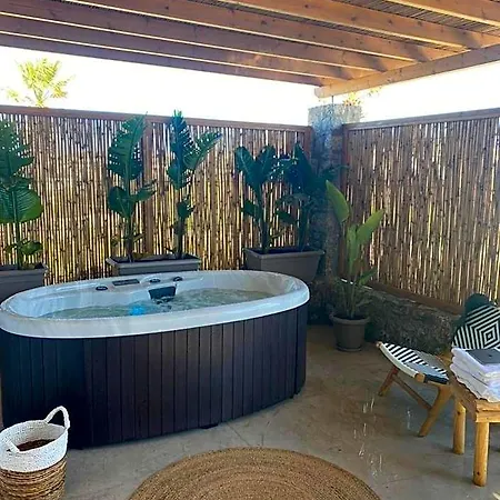 Elit Mykonos 4*
